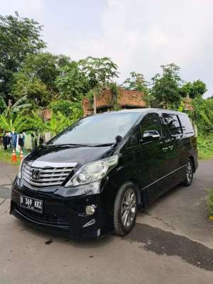 Jual bekas Toyota Alphard 2011 Bensin,lokasi di Bogor Kota