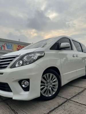 Jual bekas Toyota Alphard 2013 Bensin,lokasi di Jakarta Utara