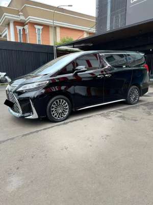 Jual bekas Toyota Alphard 2017 Bensin,lokasi di Tangerang Selatan Kota