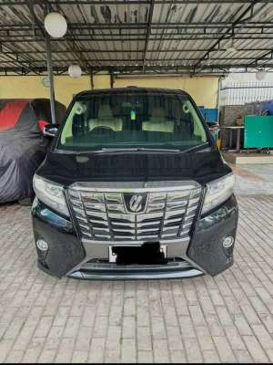 Jual bekas Toyota Alphard 2017 Bensin,lokasi di Medan Kota