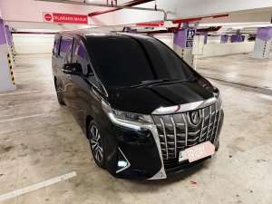 Jual bekas TOYOTA ALPHARD 2021 G TSS ATPM CAT ORI 100 x vellfire innova,lokasi di Surabaya Kota