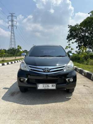Jual bekas Toyota avanza 1.3 G at matic 2014,lokasi di Bogor Kab.