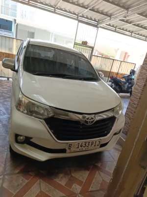 Jual bekas Toyota avanza 2017,lokasi di Tangerang Kota
