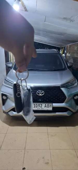 Jual bekas Toyota Avanza Veloz,lokasi di Bekasi Kota