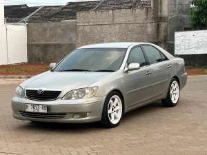 Jual bekas Toyota Camry 2002 Automatic,lokasi di Tangerang Kab.
