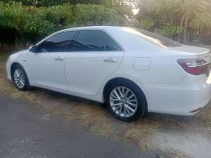 Jual bekas Toyota Camry 2016 Bensin,lokasi di Tangerang Selatan Kota