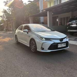 Jual bekas Toyota Corolla Altis 2021 Hybrid,lokasi di Bekasi Kota