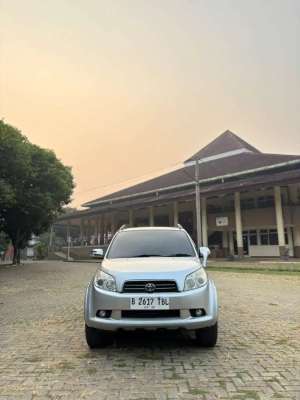 Jual bekas Toyota Rush 2009 Bensin,lokasi di Bekasi Kota