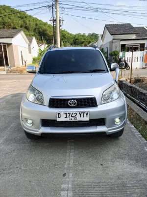 Jual bekas Toyota Rush 2012 Bensin,lokasi di Bandung Kab.