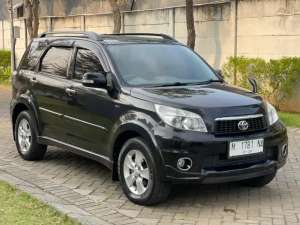 Jual bekas Toyota Rush G matic,lokasi di Surabaya Kota