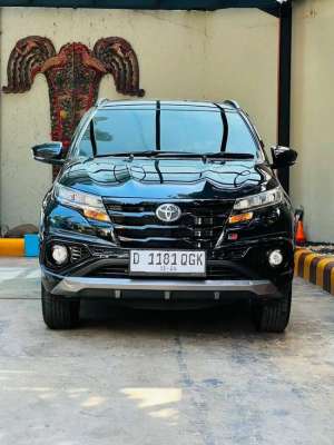 Jual bekas Toyota Rush GR Sport 1.5 2026,lokasi di Bandung Kota