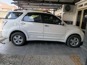 Jual bekas Toyota Rush Tahun 2014,lokasi di Cirebon Kab.