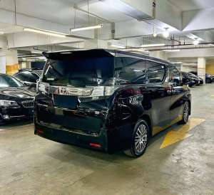 Jual bekas Toyota Vellfire 2017 Bensin,lokasi di Jakarta Barat