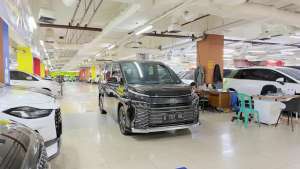 Jual bekas Toyota Voxy 2022,lokasi di Jakarta Pusat
