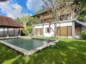 Tranquil river front villa in the southern Tabanan lokasi di Tabanan Kab., tersedia melalui melalui situs Olx