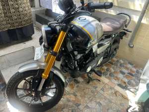 Jual bekas TVS RONIN TAHUN 2024 225CC MINAT GASPOLLL LANGSUNG CEK KE RUMAH,lokasi di Denpasar Kota