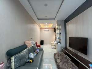Villa Mewah Furnish Di komplek Cemara Asri jalan Bunga Bunga lokasi di Medan Kota, tersedia melalui melalui situs Olx
