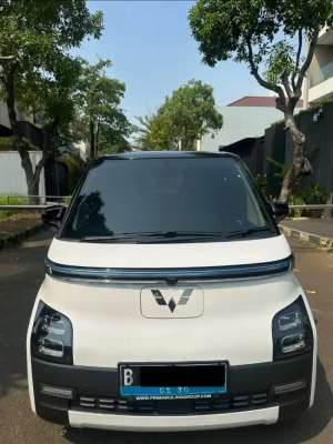 Jual bekas Wuling Air EV KM 6Rb 2024 cash tipe paling tinggi Long Range,lokasi di Jakarta Barat