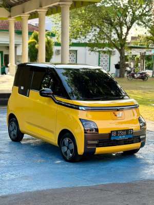 Jual bekas Wuling AirEv Long Range Th 202324 Ab Tgn 1 KM 20rb OriginaL,lokasi di Surakarta Kota