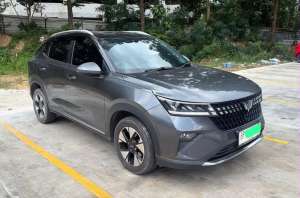 Jual bekas Wuling Alvez EX 2023 TIPE TERTINGGI,lokasi di Batam Kota