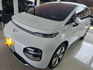 Jual bekas WULING CLOUD EV AT TH 2024,lokasi di Bekasi Kota