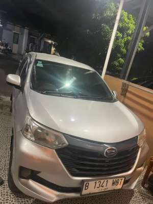 Jual bekas Xenia x metic 2017,lokasi di Tangerang Kab.