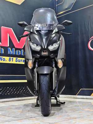 Jual bekas XMAX old 250cc super gahar odo.26rb grey matte. Anugerah motor rungkut,lokasi di Sidoarjo  Kab.