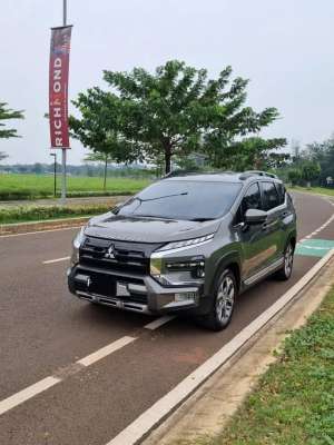 Jual bekas XPANDER CROSS CVT 2024,lokasi di Jakarta Timur