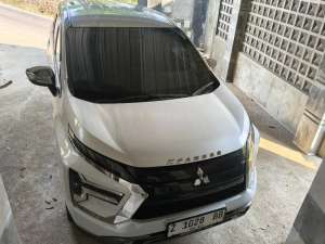 Jual bekas Xpander Ultimate 2023 STNK 2024 KM 7300,lokasi di Bandung Kab.