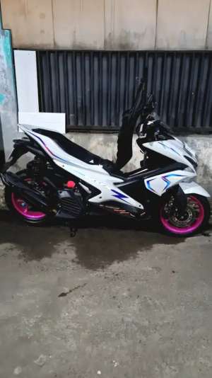 Jual bekas Yamaha Aerox 155 2019,lokasi di Tangerang Selatan Kota