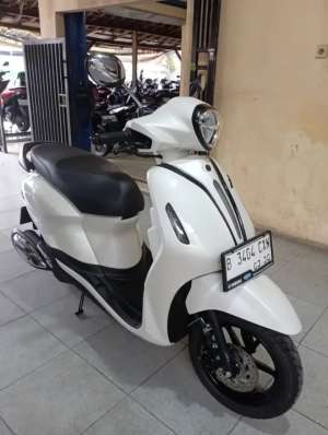 Jual bekas Yamaha Grand filano 2025 kondisi bagus,lokasi di Depok Kota