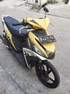 Jual bekas Yamaha Mio M3 2015 ss lengkap mesin bagus plat B DKI,lokasi di Bekasi Kota