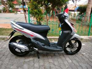 Jual bekas YAMAHA MIO SPORTY 5TL 2007 silver, pajak panjangB.dki,lokasi di Jakarta Timur