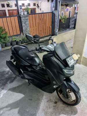 Jual bekas Yamaha nmax new,lokasi di Jakarta Barat