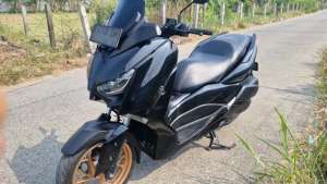 Jual bekas yamaha xmax 2021 abs,lokasi di Tangerang Kota