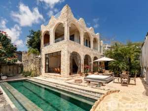 4 Bedroom Villa for sale in Uluwatu, Bali lokasi di Kab. Badung, tersedia melalui melalui situs Olx