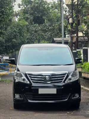 Jual bekas Alphard g matic 2012 atpm,lokasi di Cimahi Kota