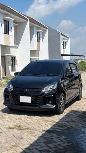 Jual bekas AYLA R 1.2 2021 MANUAL,lokasi di Surabaya Kota
