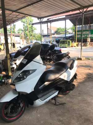 Jual bekas Benelli Zaferano 250,lokasi di Bekasi Kota