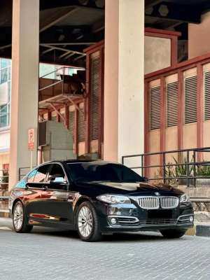 Jual bekas BMW 528i F10 facelift luxury LCI 2014 siap pakai,lokasi di Jakarta Utara