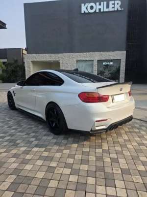 Jual bekas BMW M4 2014 White on Ivory Termurah,lokasi di Jakarta Selatan