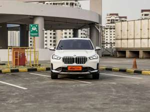 Jual bekas BMW X1 2023 Bensin,lokasi di Jakarta Barat