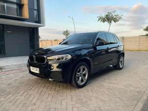 Jual bekas BMW X5 2015 Bensin,lokasi di Surabaya Kota