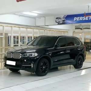 Jual bekas BMW X5 AWD DIESEL 2017,lokasi di Surabaya Kota