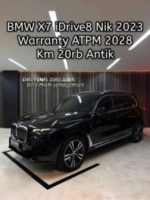Jual bekas BMW X7 Xdrive40i XLine 2023 Hitam Km20rb D1858AKL,lokasi di Jakarta Pusat