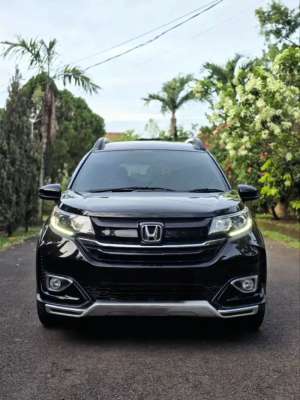 Jual bekas Brv prestige 2021 at istimewa cashkredit sama,lokasi di Jakarta Selatan