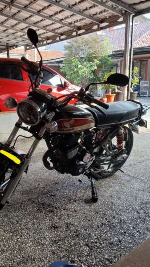 Jual bekas Cb basis megapro,lokasi di Jakarta Timur