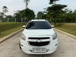 Jual bekas Chevrolet Spin 1.5 LTZ Automatic 2013,lokasi di Jakarta Selatan