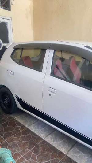 Jual bekas Daihatsu Ayla 2014,lokasi di Bekasi Kota