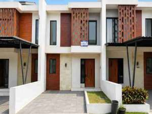 DIJUAL RUMAH 2 LANTAI LOKASI SANGAT STRATEGIS DI CLUSTER ARYA GREEN PAMULANG HR44 lokasi di Tangerang Selatan Kota, tersedia melalui melalui situs Olx